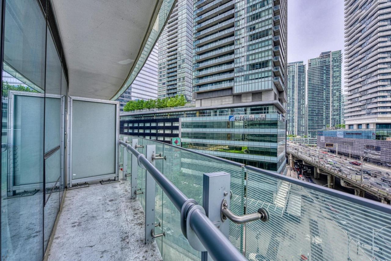 Downtown Vacation Rentals Toronto Exterior photo